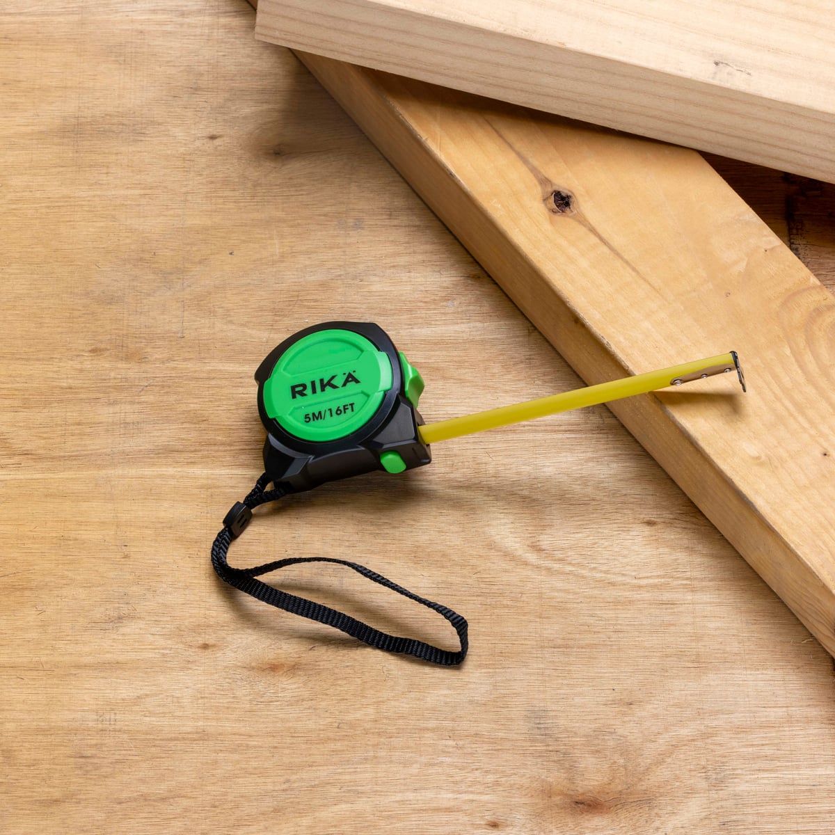 Rikä 5m Triple Lock Tape Measure | High Impact Rubberised Case